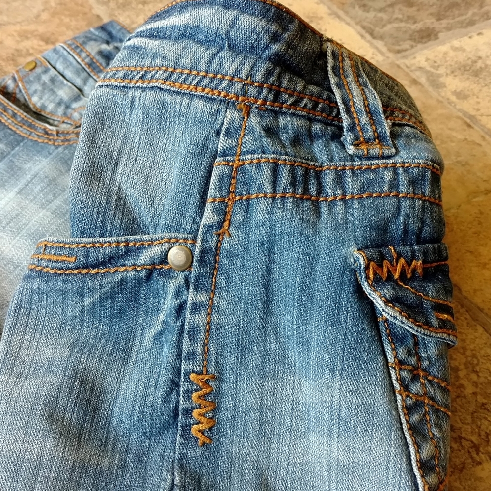 Distressed denim Bermuda shorts size 10 BNWT - Picture 4 of 7